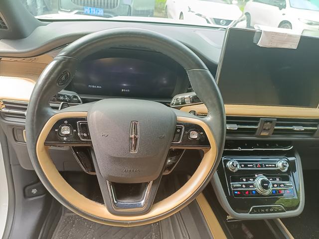 Lincoln Aviator 2022 thumb 9