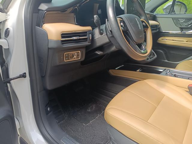Lincoln Aviator 2022 thumb 11