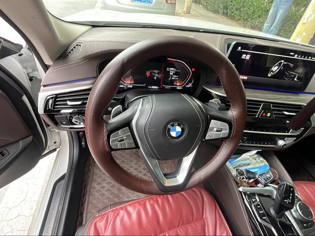 BMW 5 серии 2021 thumb 9