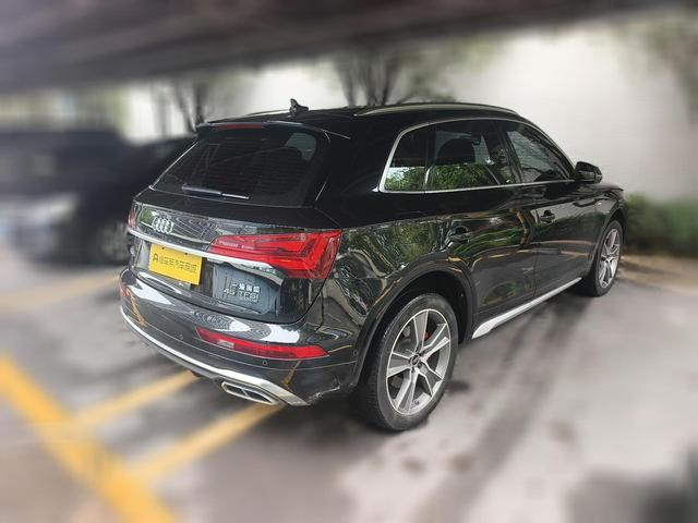 Audi Q5 2021 thumb 2