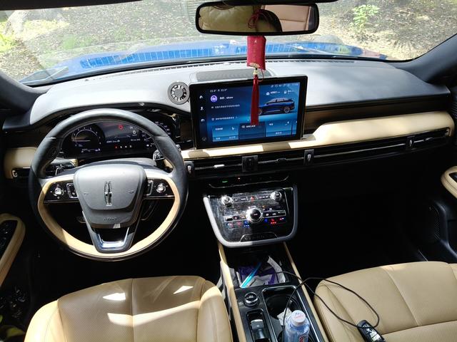 Lincoln Aviator 2020 thumb 8