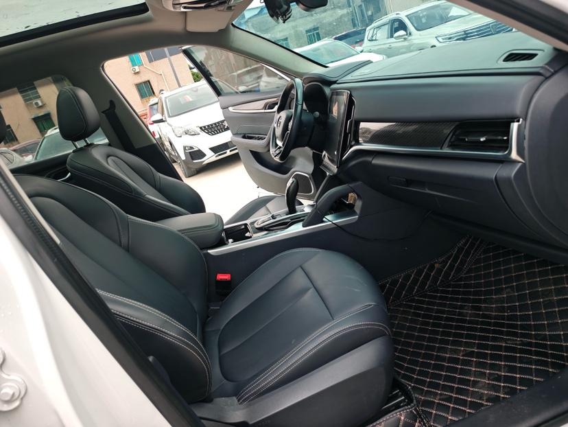 Brilliance V7 2018 thumb 6