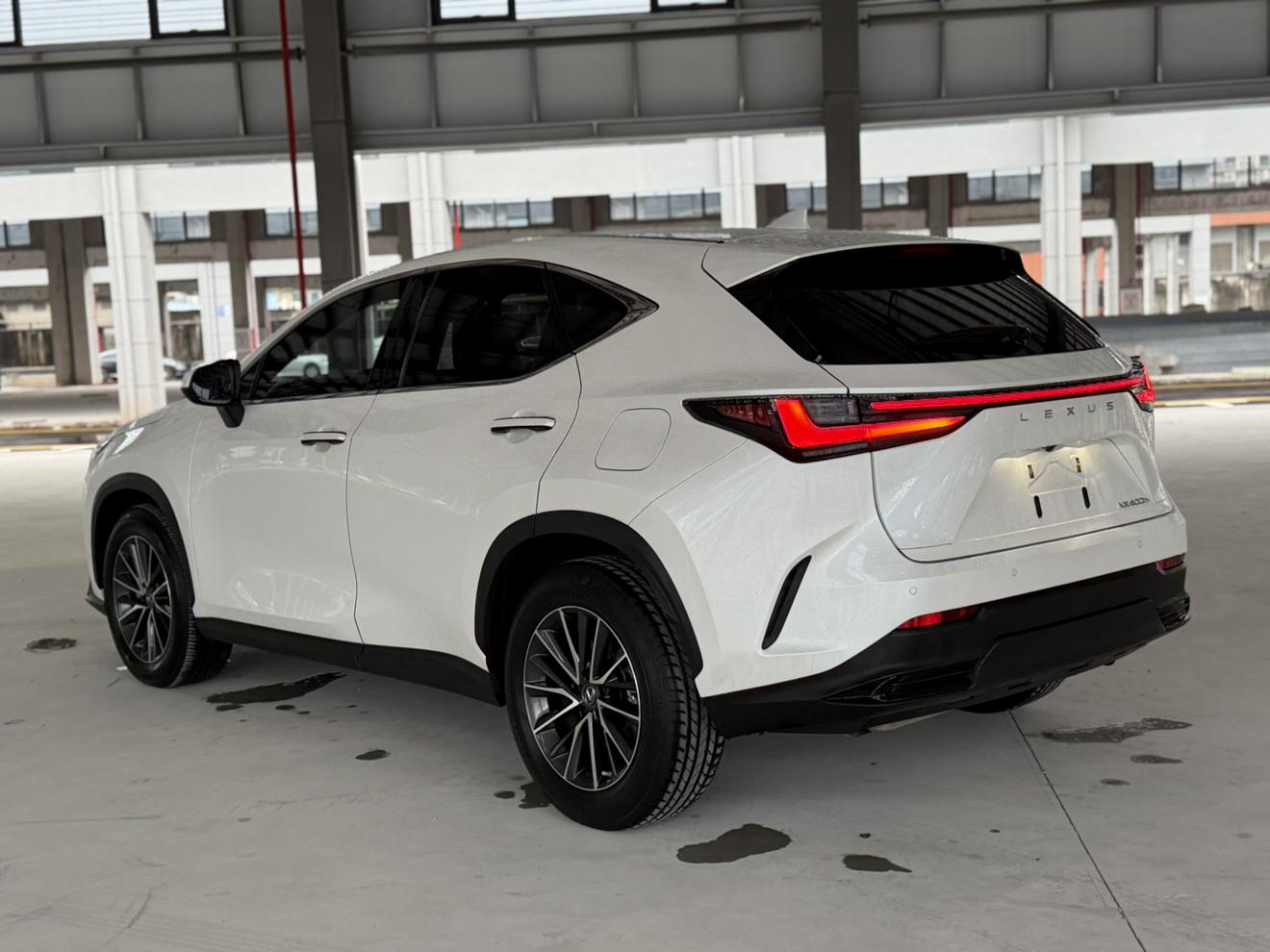 Lexus NX 2022 thumb 2