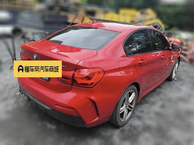 BMW 1 серии 2019 thumb 2
