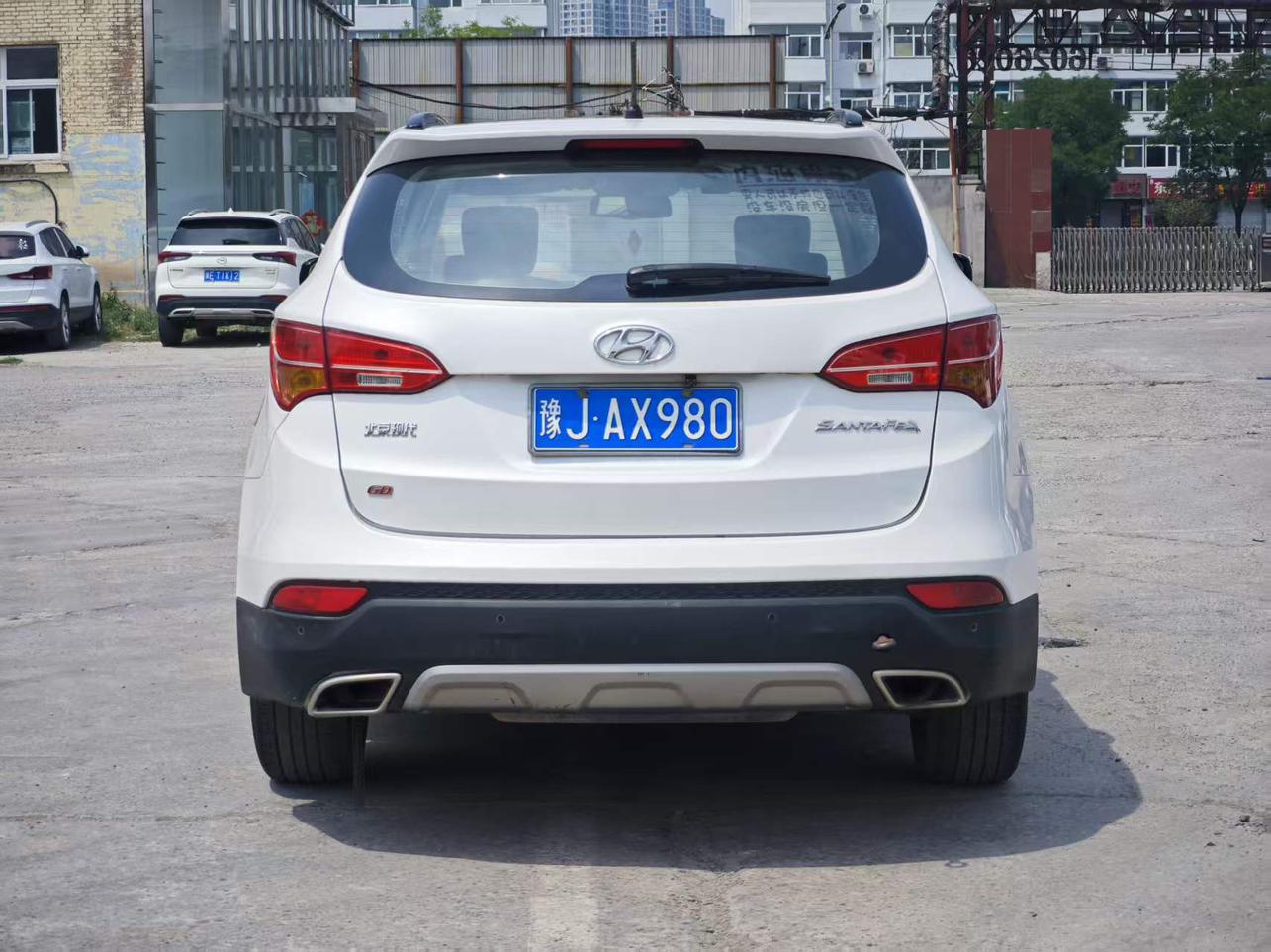 Hyundai Santa Fe 2013 thumb 3