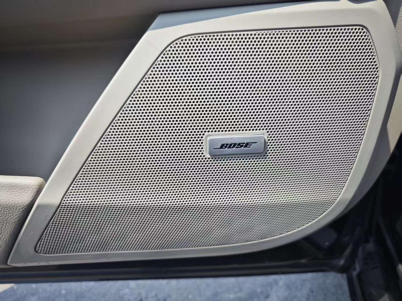 Cadillac XTS 2015 thumb 6