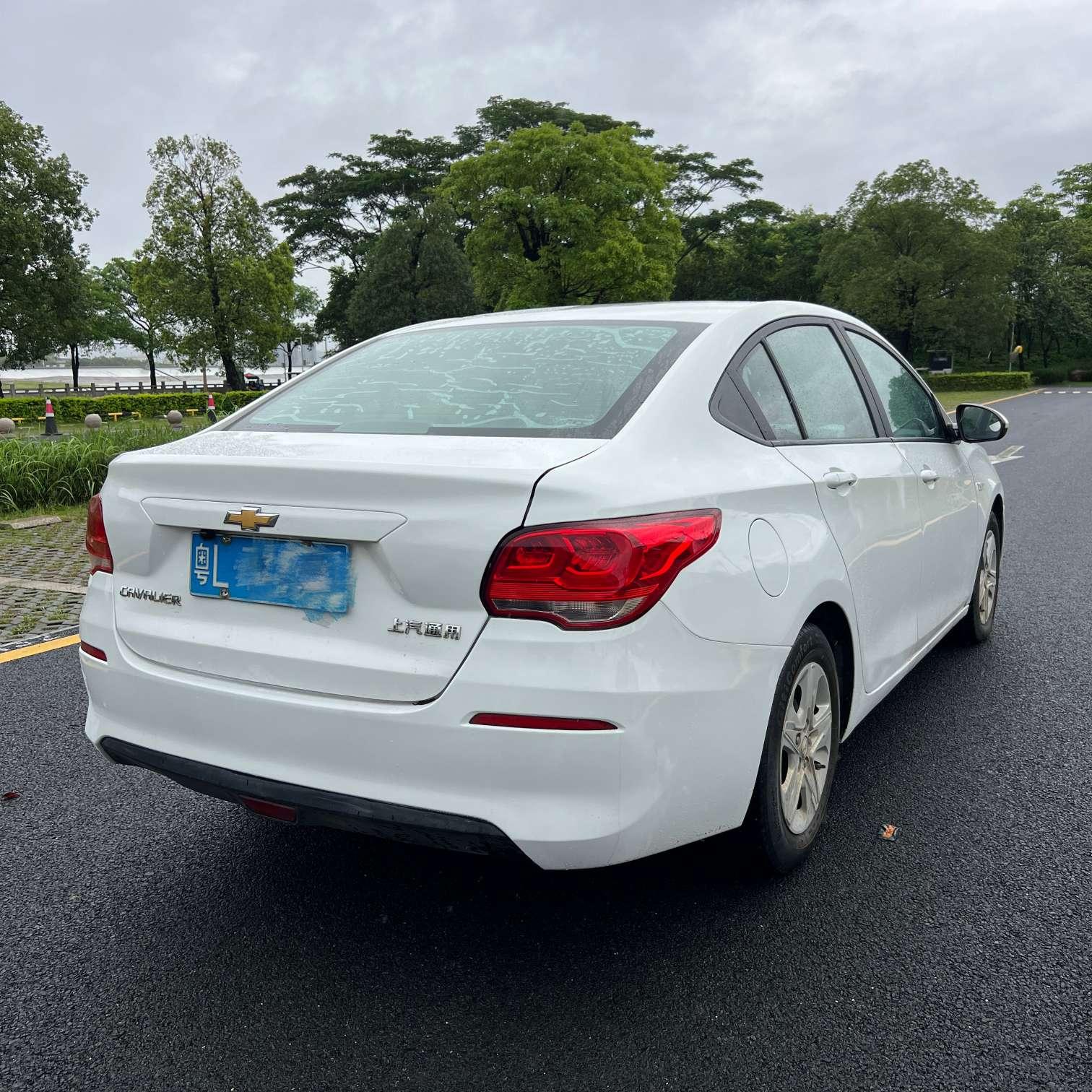 Chevrolet Cavalier 2016 thumb 5