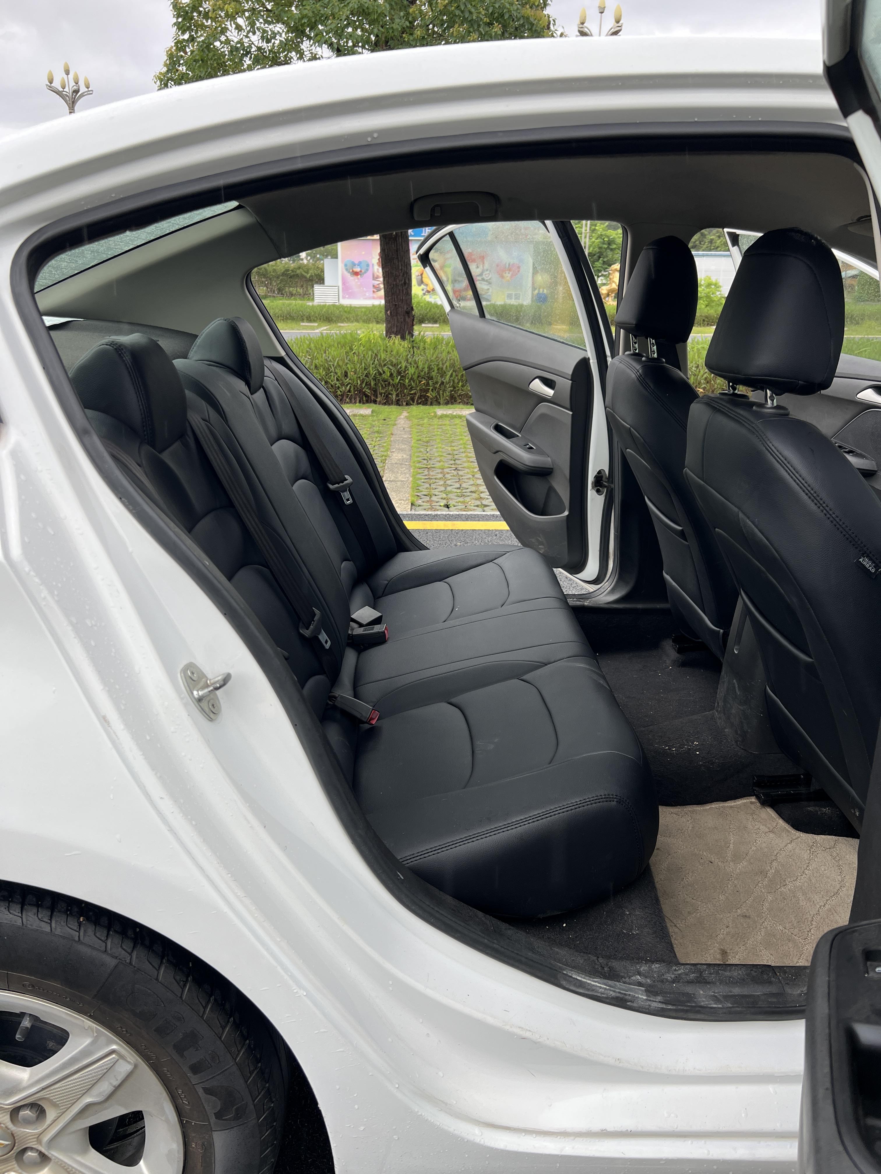 Chevrolet Cavalier 2016 thumb 11