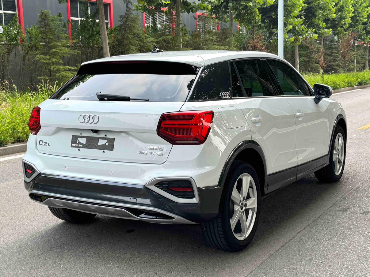 Audi Q2 2022 thumb 5