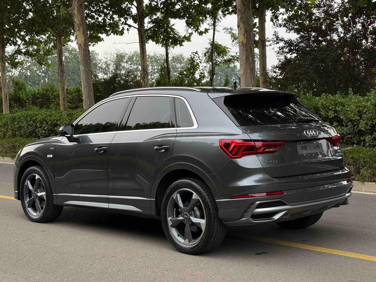 Audi Q3 2022 thumb 3