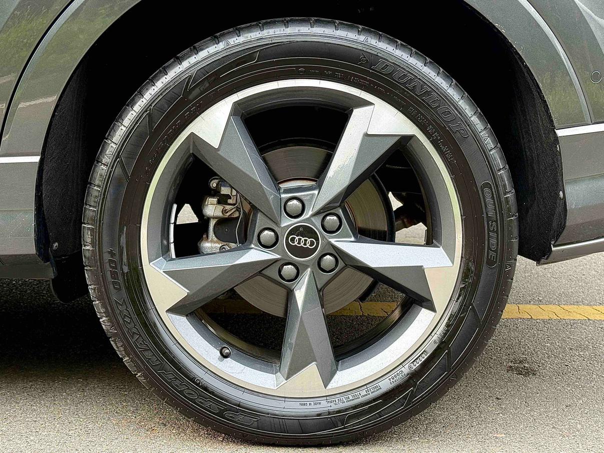 Audi Q3 2022 thumb 6