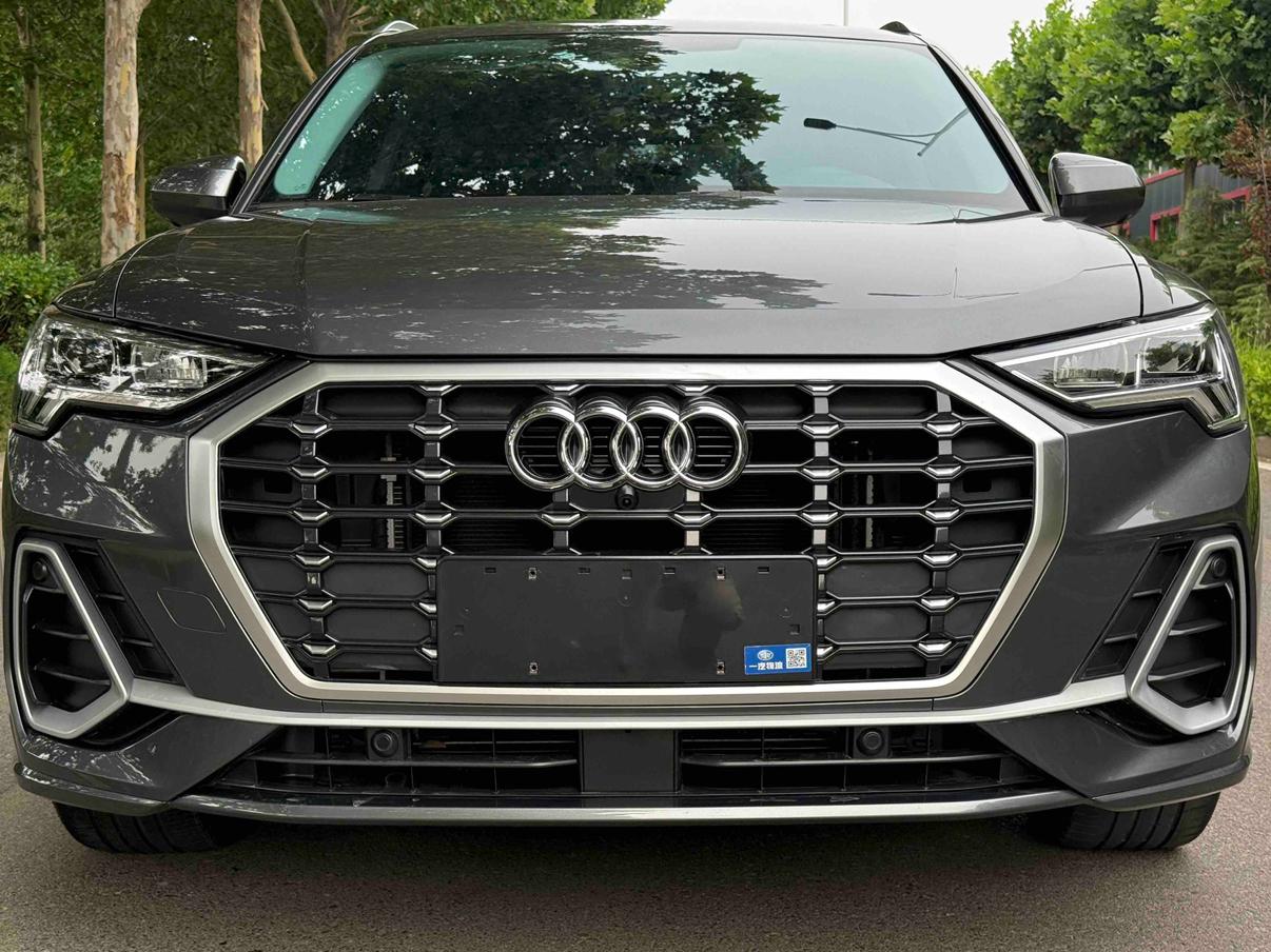Audi Q3 2022 thumb 9