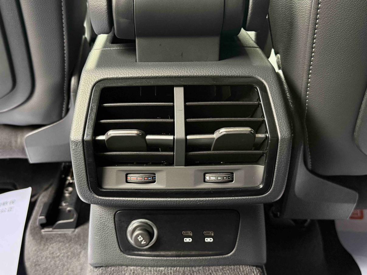 Audi Q3 2022 thumb 12