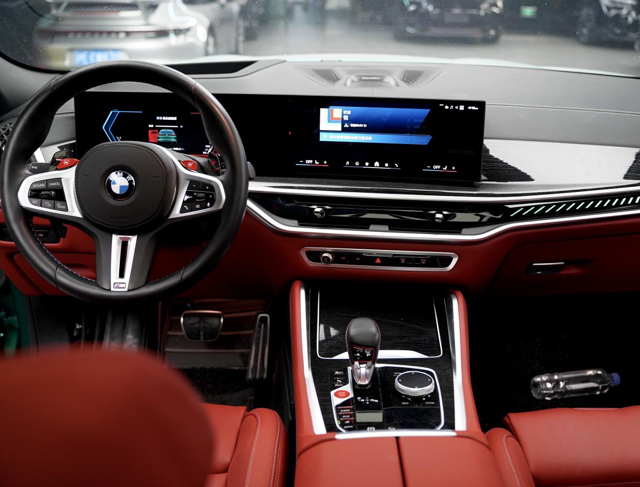 BMW X6 M 2023 thumb 8