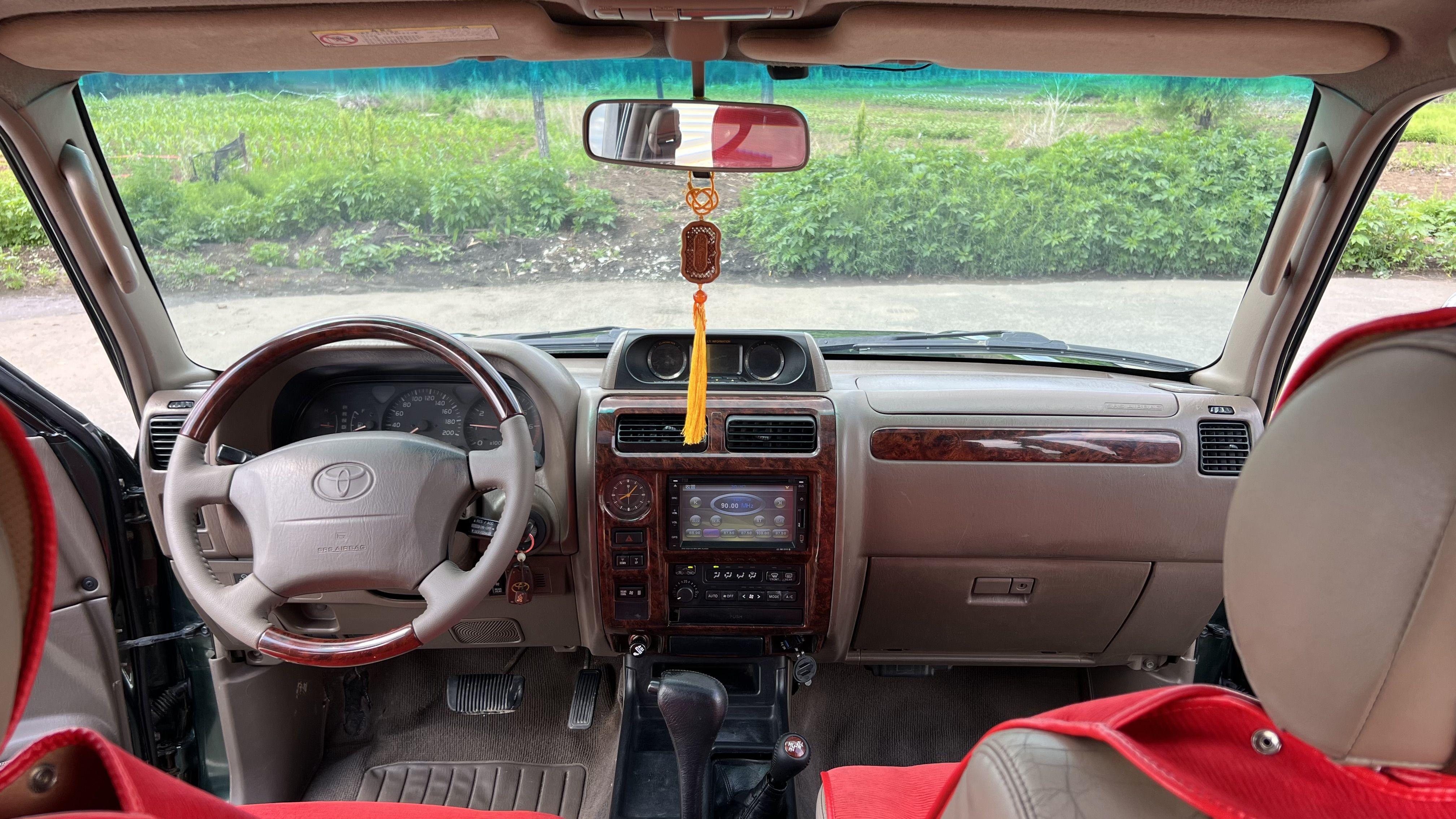 Toyota Land Cruiser Prado 2001 thumb 9