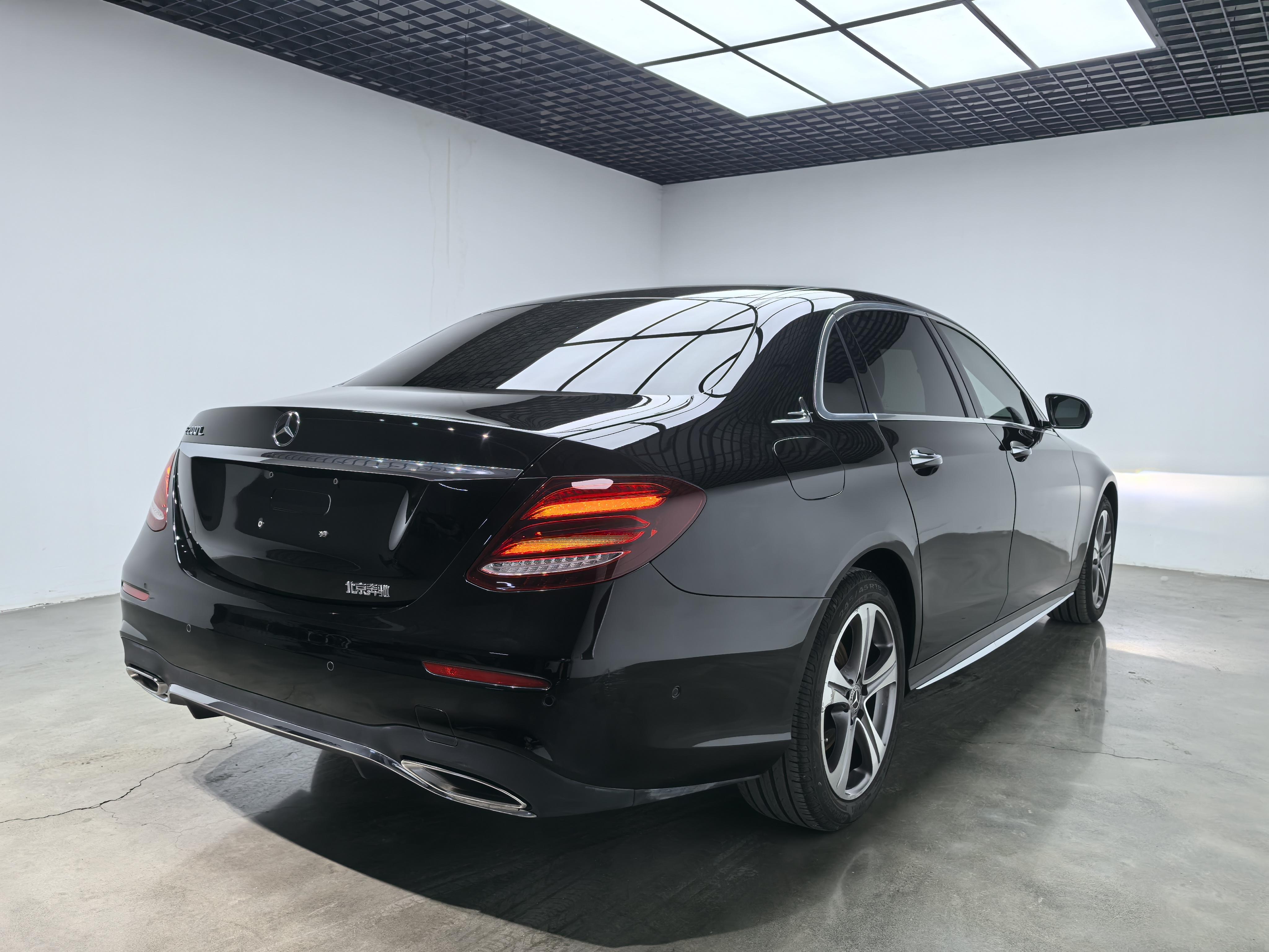 Mercedes-Benz E-Класс 2019 thumb 4