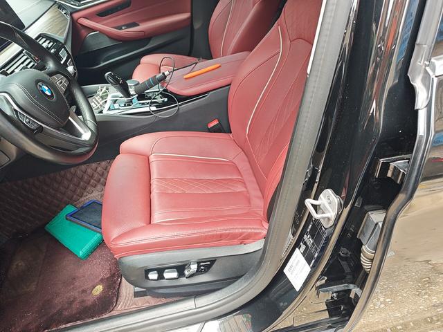 BMW 5 серии 2021 thumb 5