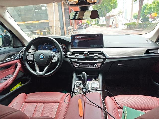 BMW 5 серии 2021 thumb 8