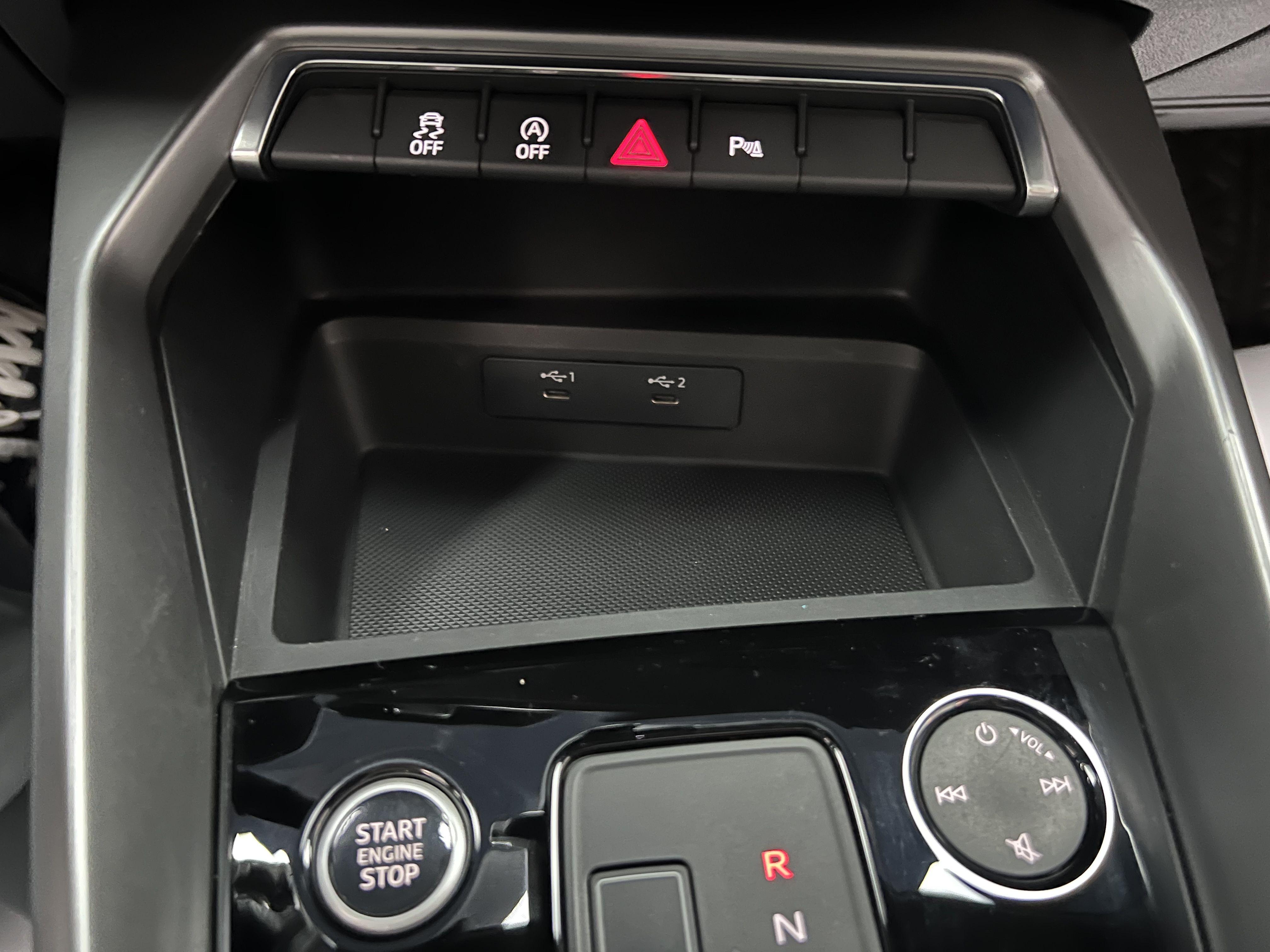 Audi A3 2022 thumb 8