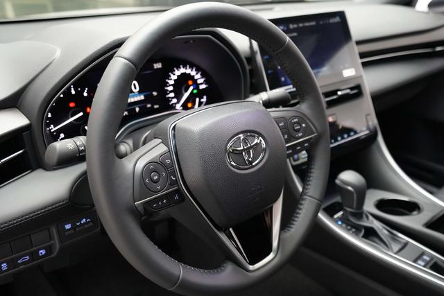 Toyota Avalon 2023 thumb 11