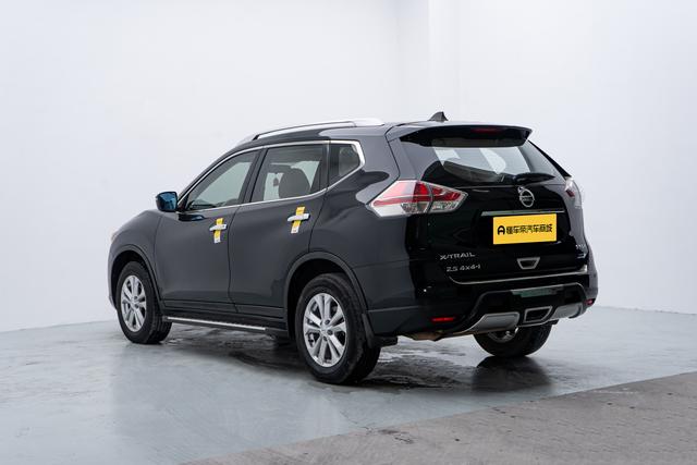 Nissan X-Trail 2014 thumb 3