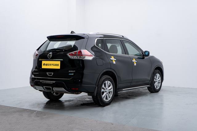 Nissan X-Trail 2014 thumb 5