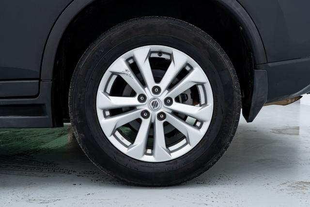 Nissan X-Trail 2014 thumb 7