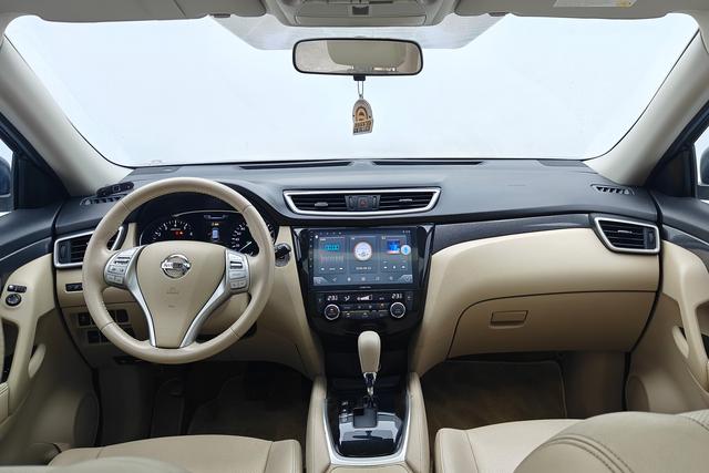 Nissan X-Trail 2014 thumb 12