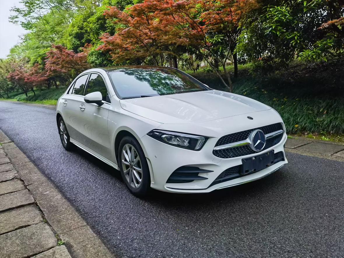 Mercedes-Benz A-Класс 2019 thumb 11
