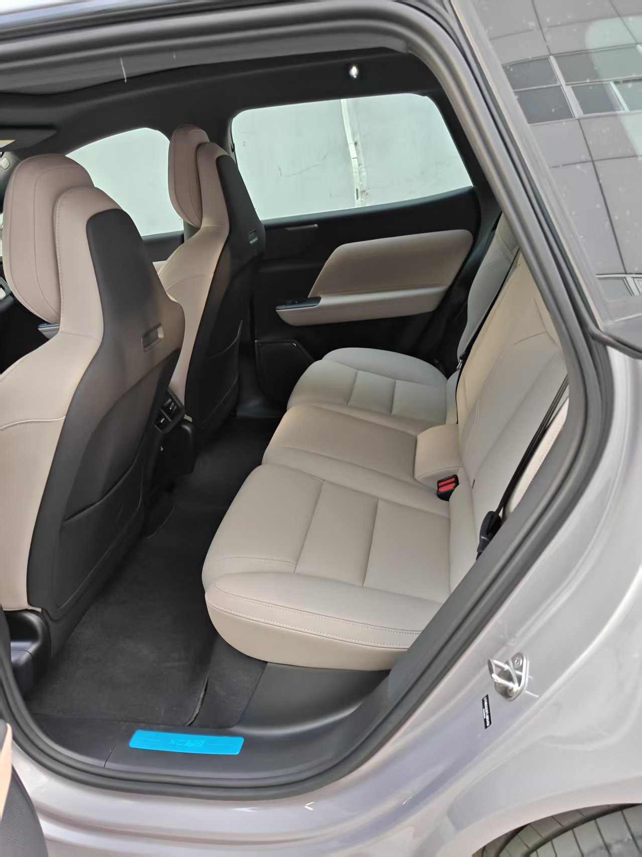 Volvo XC70 2026 thumb 7