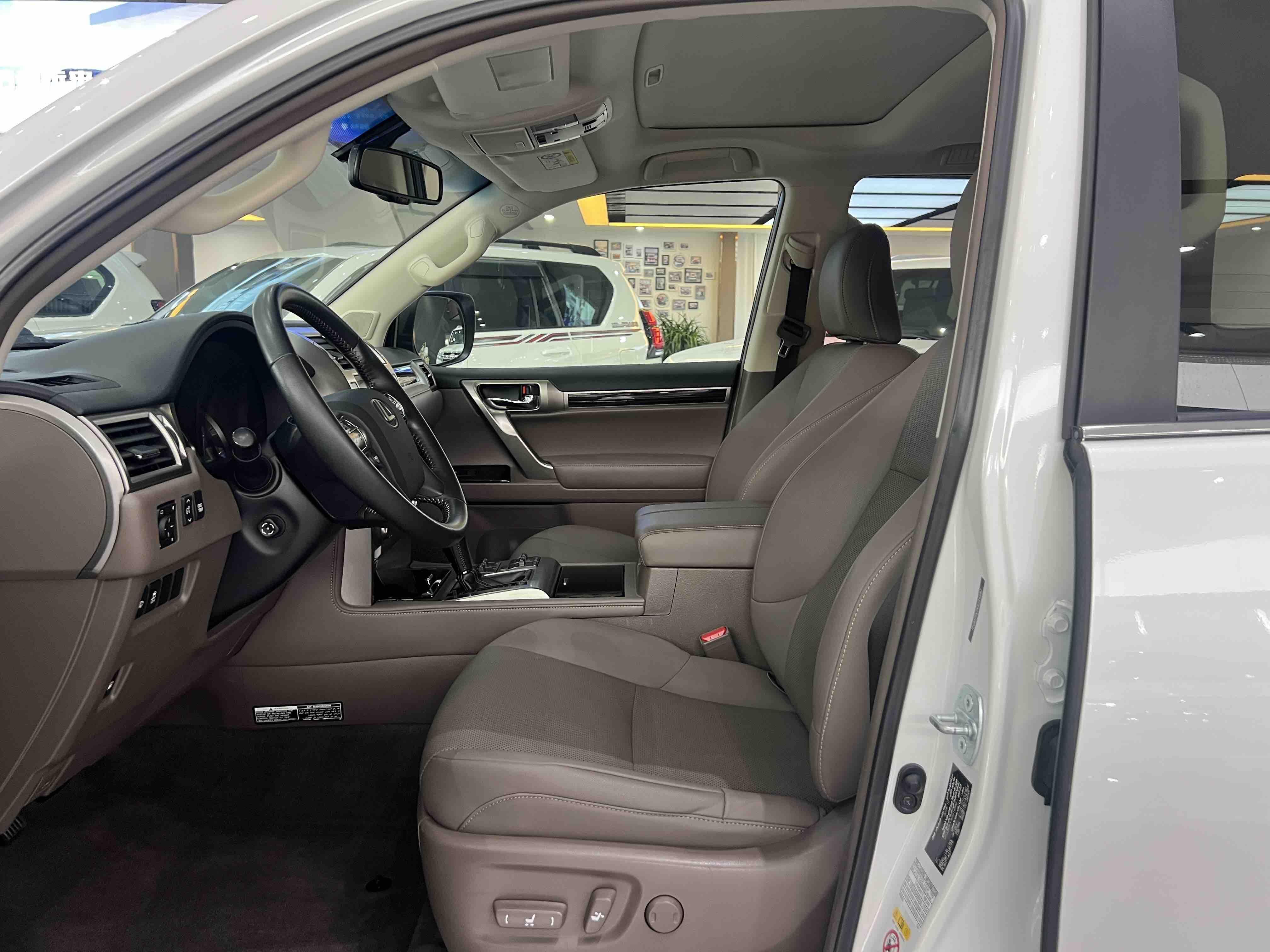 Lexus GX 2019 thumb 5