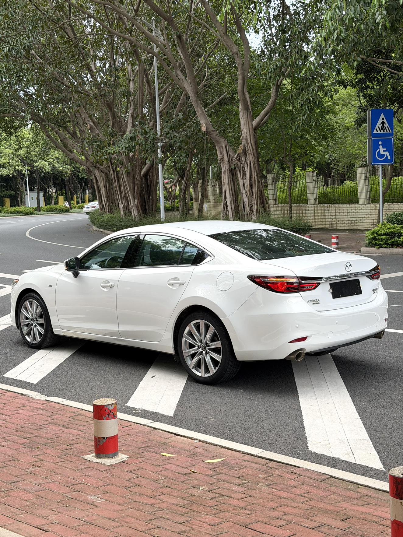 Mazda Atenza 2020 thumb 2