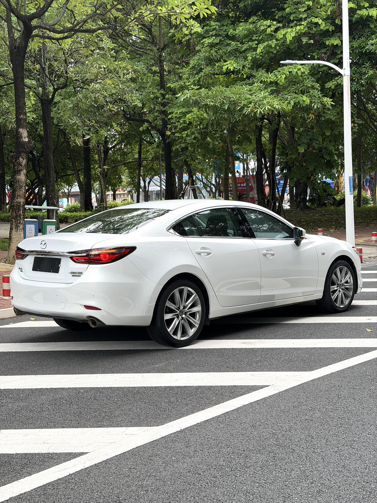 Mazda Atenza 2020 thumb 4
