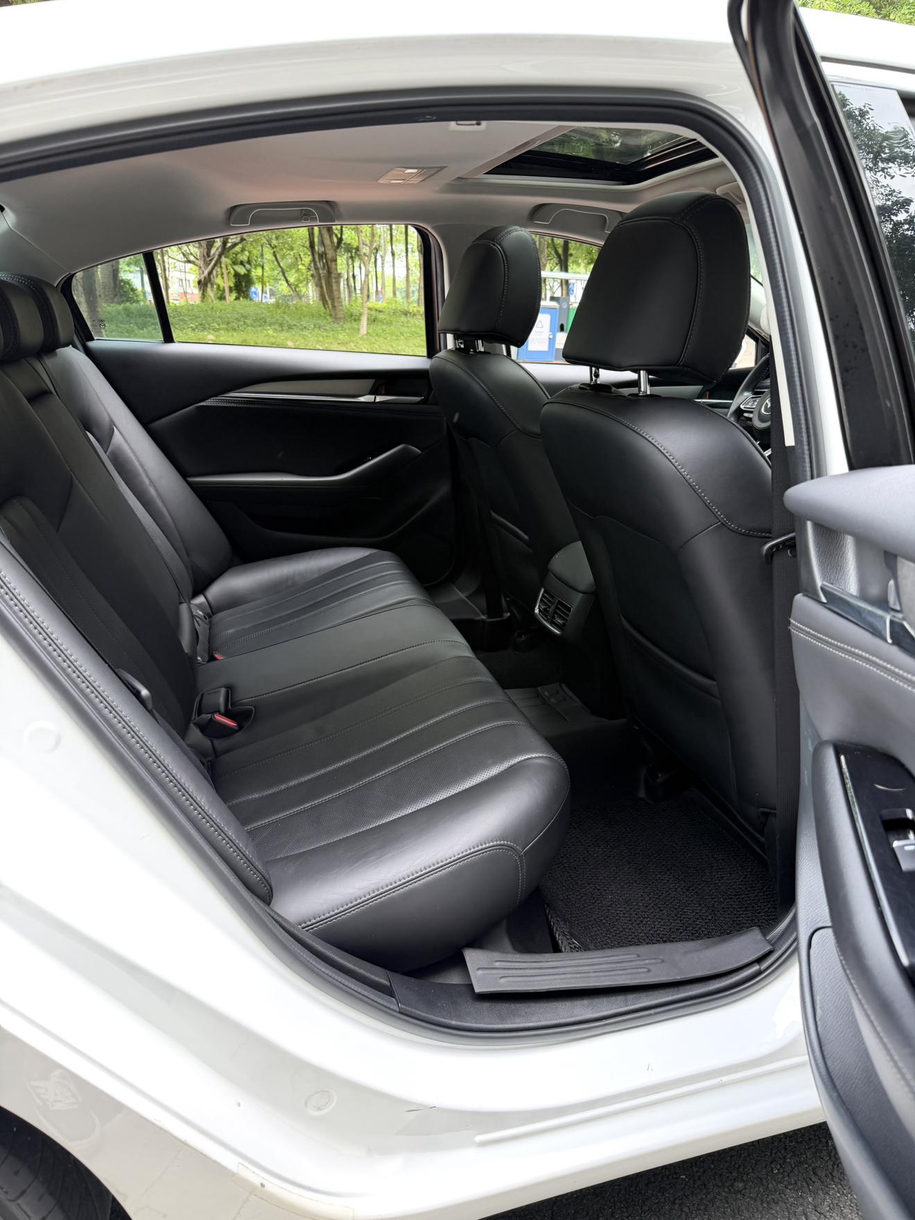 Mazda Atenza 2020 thumb 7