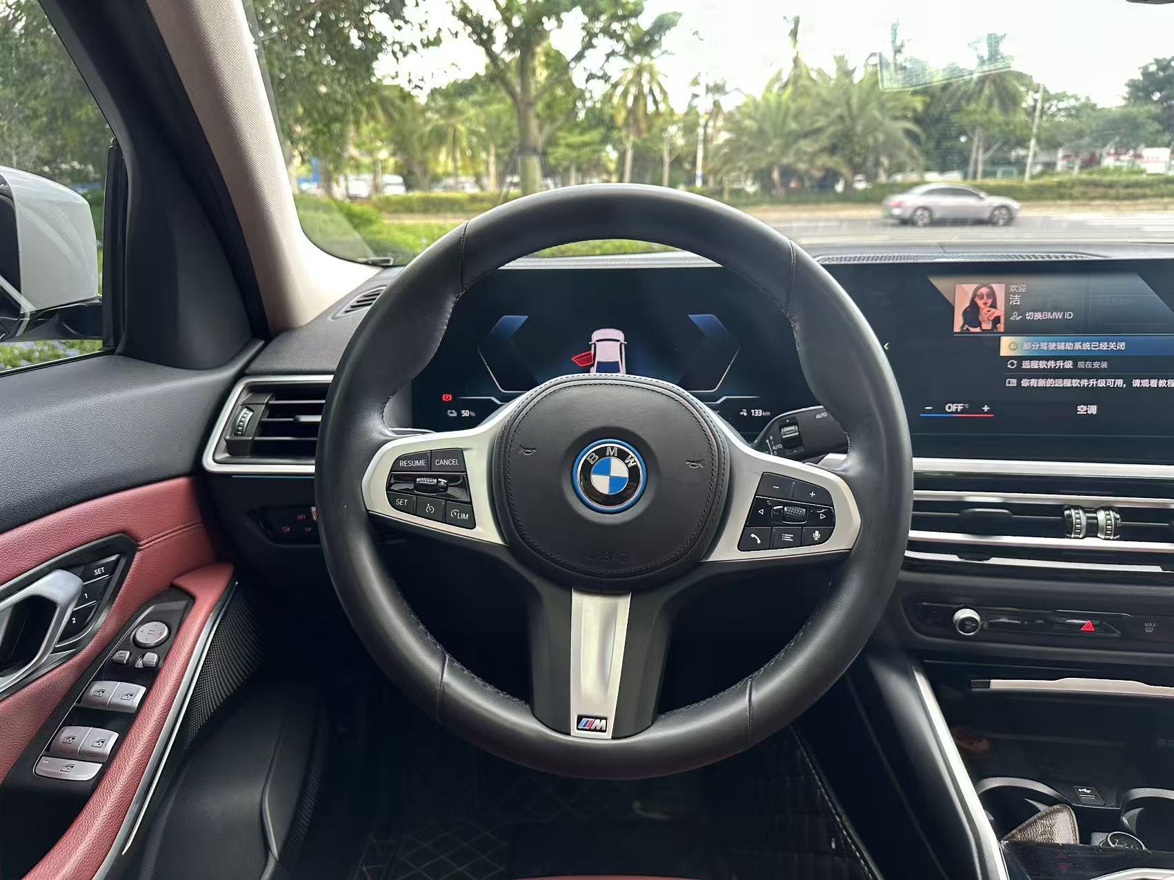 BMW i3 2022 thumb 10