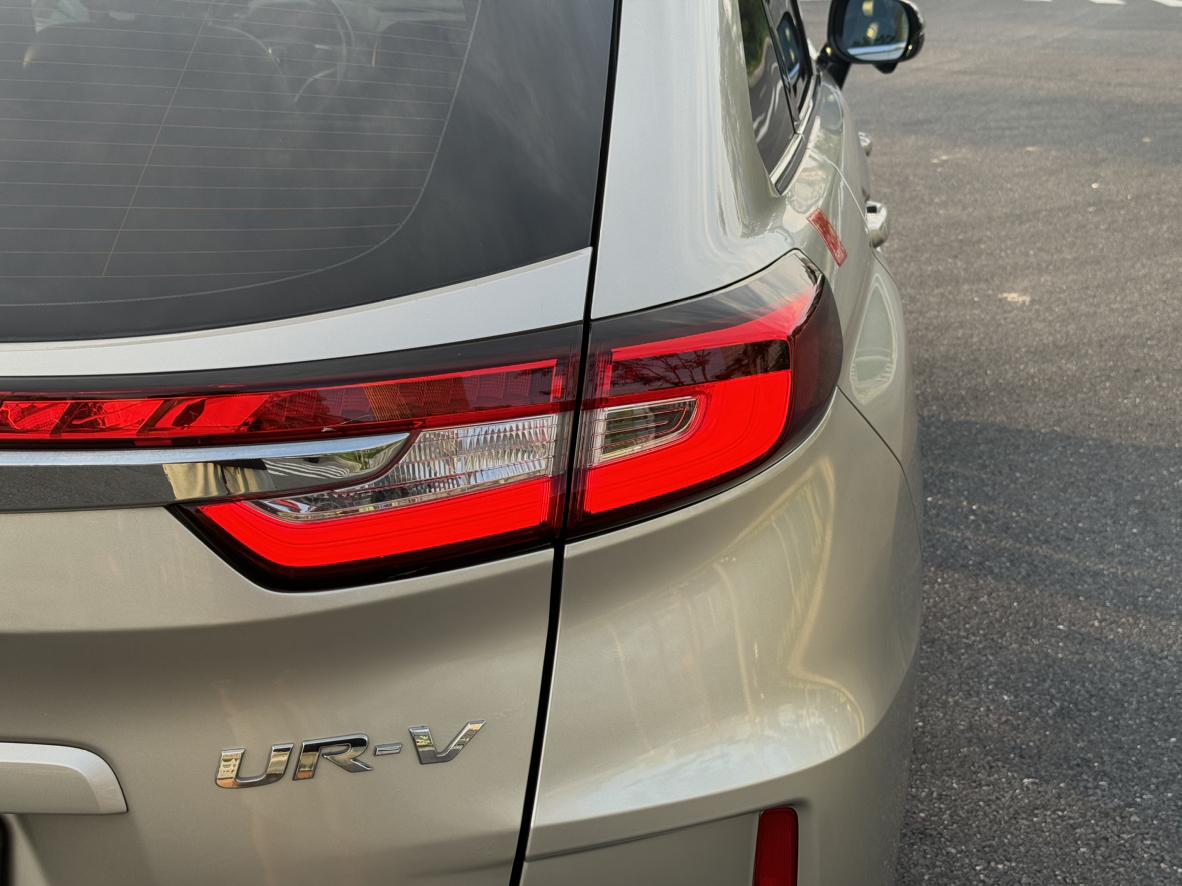 Honda UR-V 2017 thumb 8