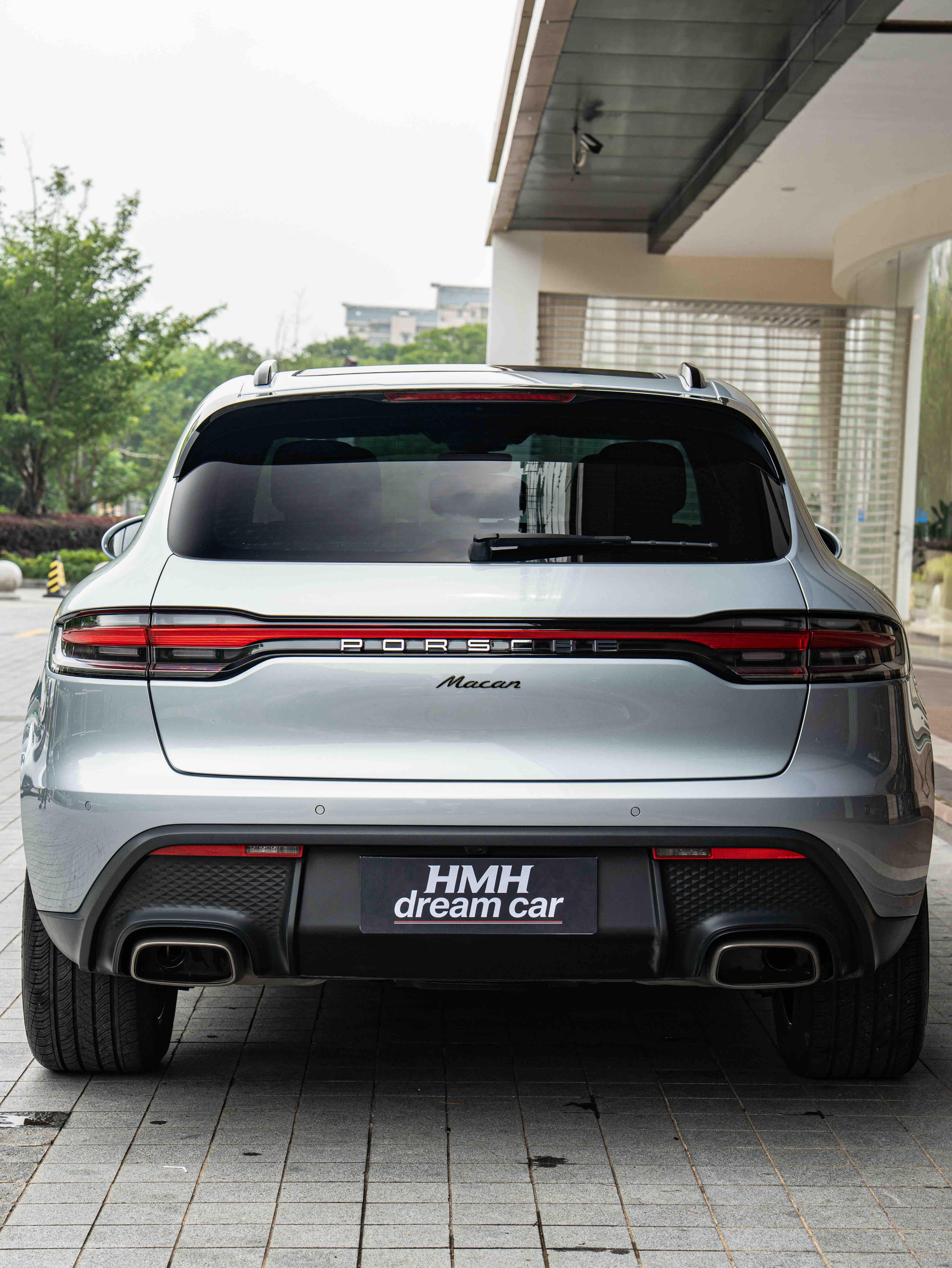 Porsche Macan 2023 thumb 3