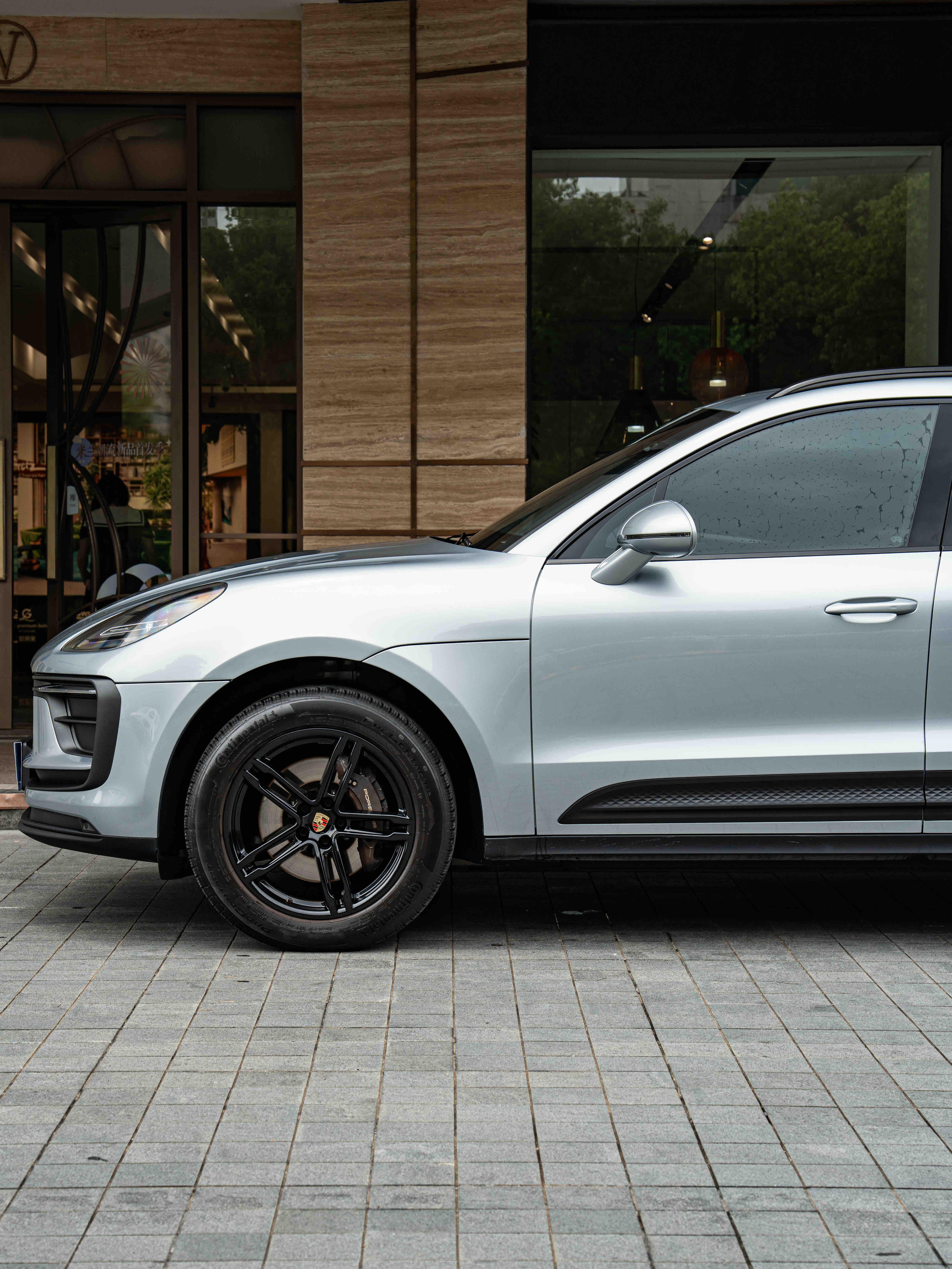 Porsche Macan 2023 thumb 4