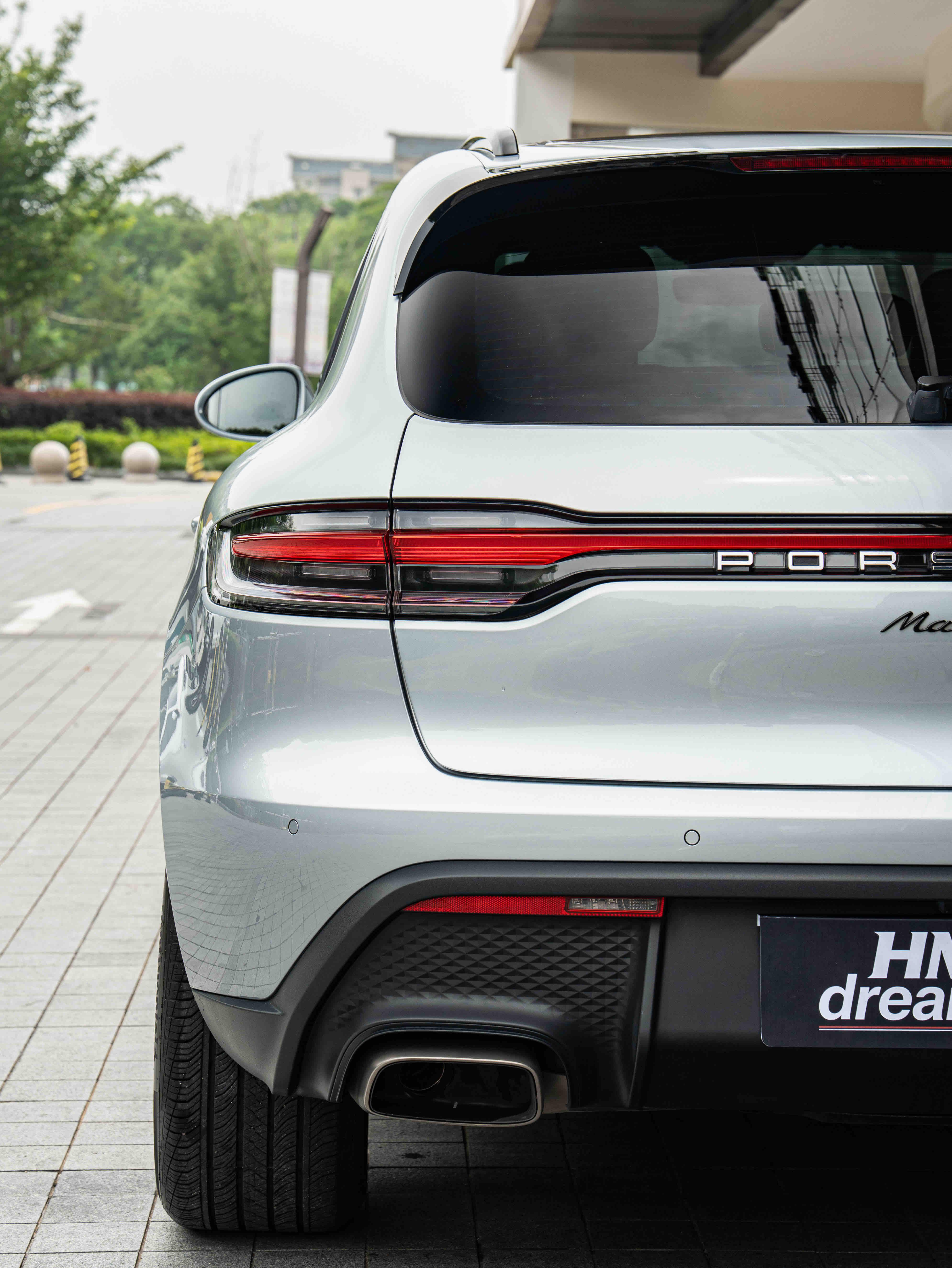 Porsche Macan 2023 thumb 8
