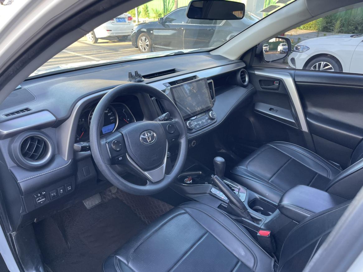 Toyota RAV4 2018 thumb 7