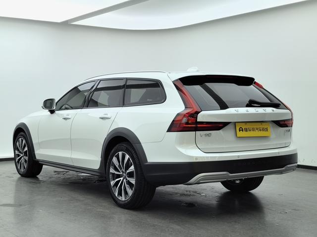 Volvo V90 2021 thumb 3