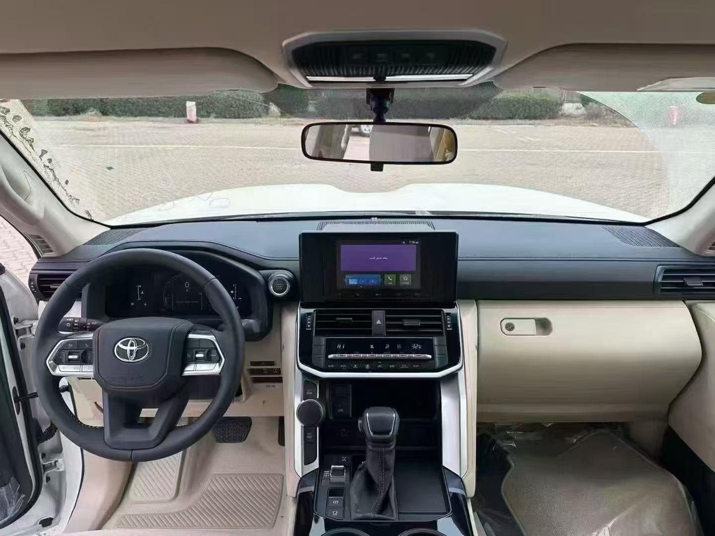 Toyota Land Cruiser 2026 thumb 4