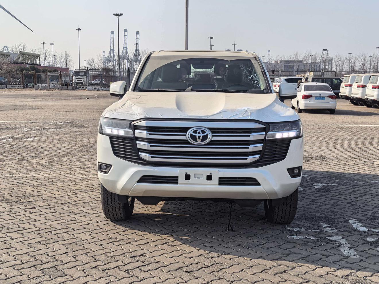 Toyota Land Cruiser 2026 thumb 9