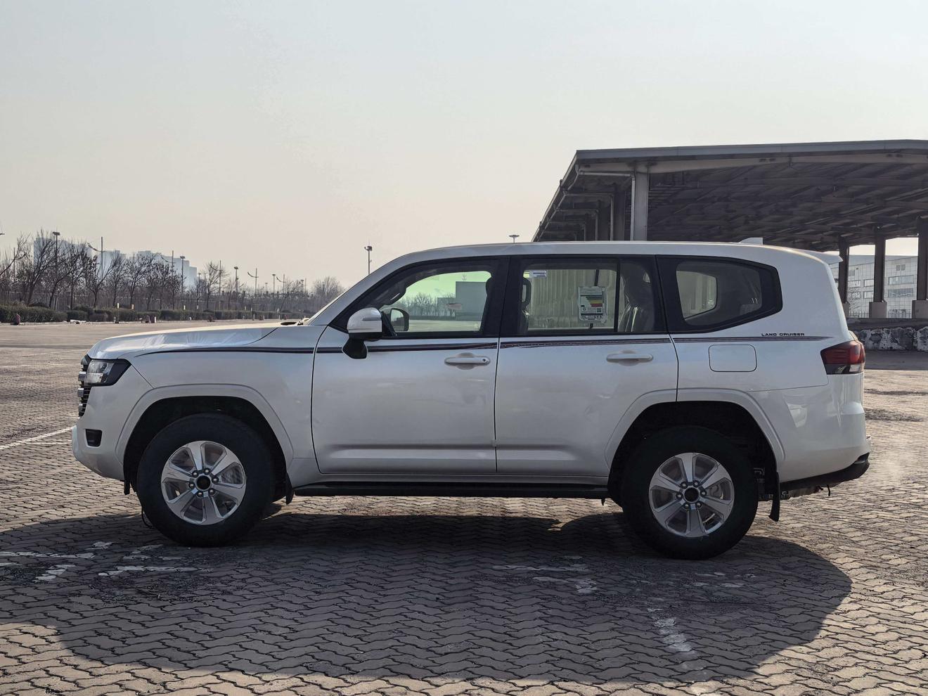 Toyota Land Cruiser 2026 thumb 10