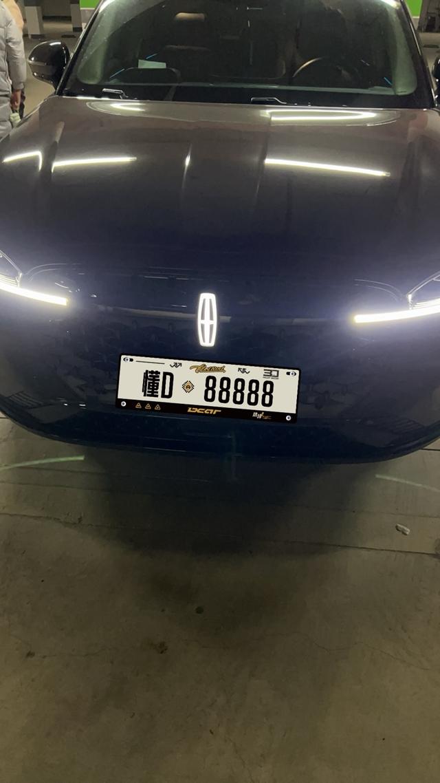 Lincoln Aviator 2023 thumb 4