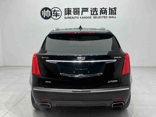 Cadillac XT5 2018 thumb 3