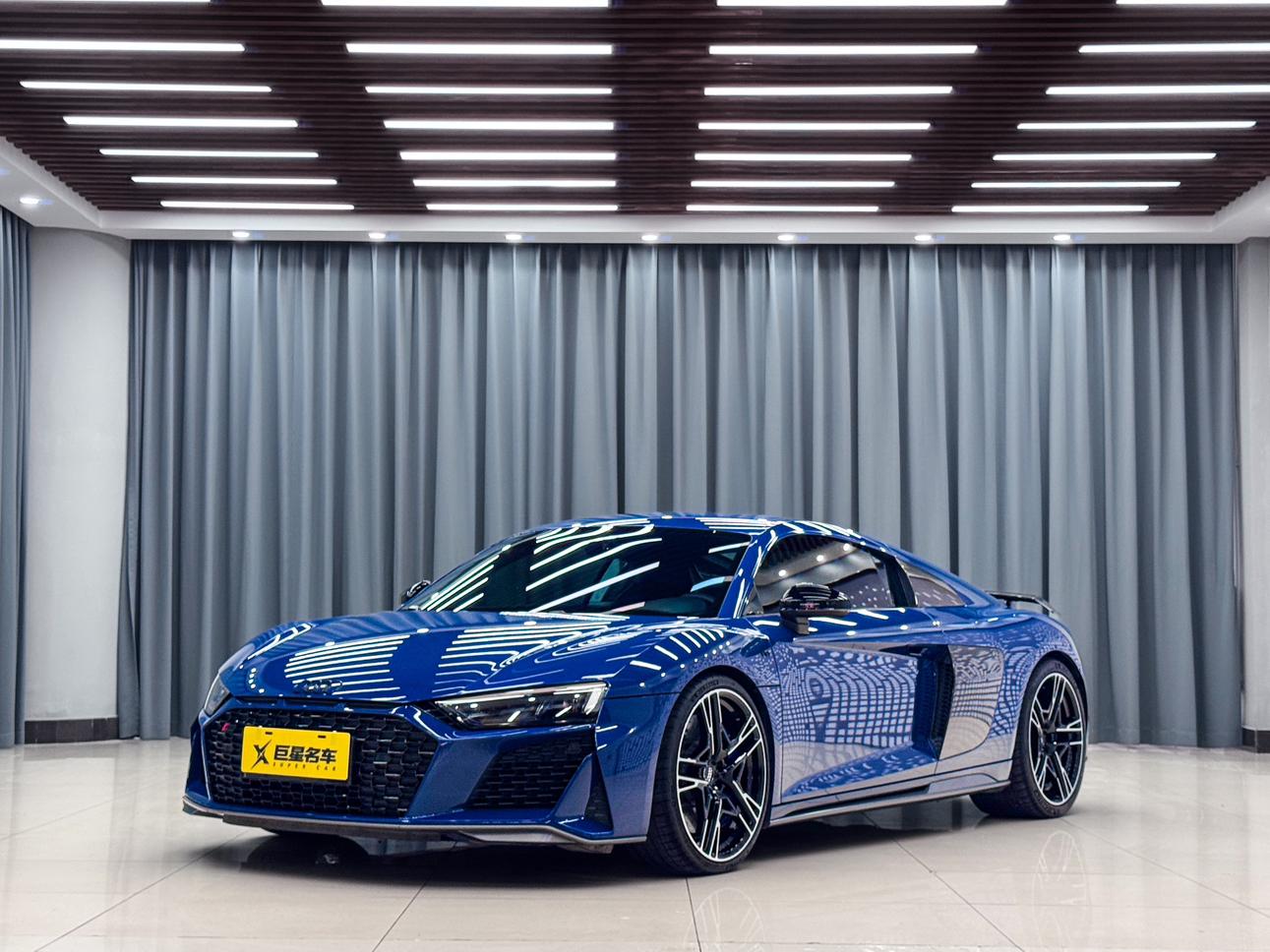 Audi R8 2021 thumb 8