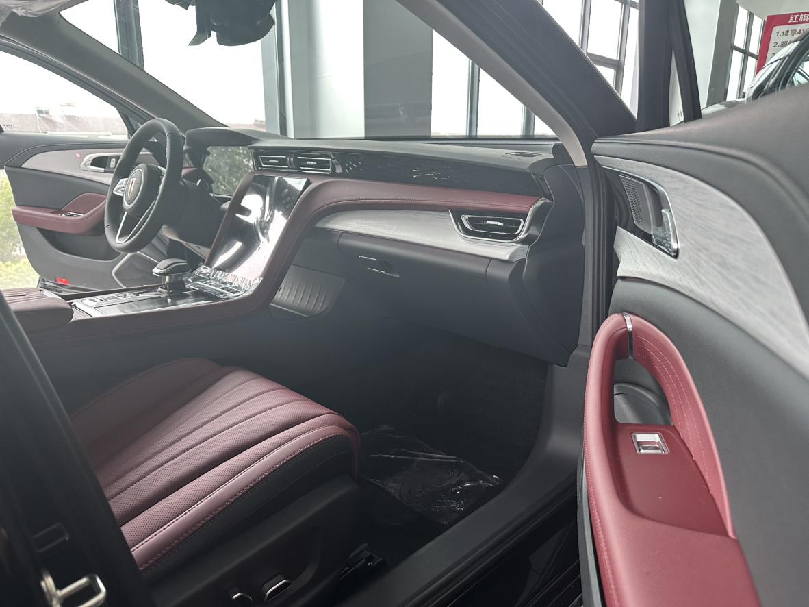 Hongqi H5 2025 thumb 3