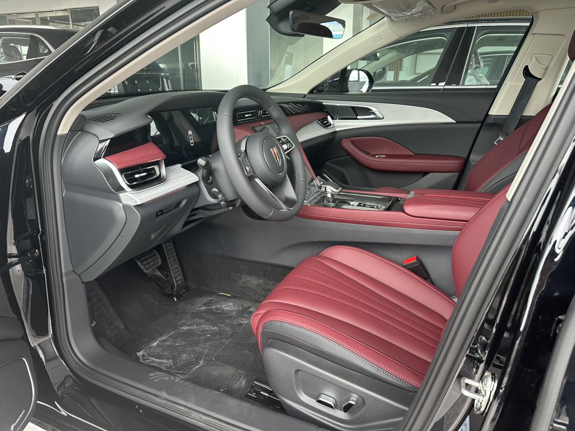 Hongqi H5 2025 thumb 7