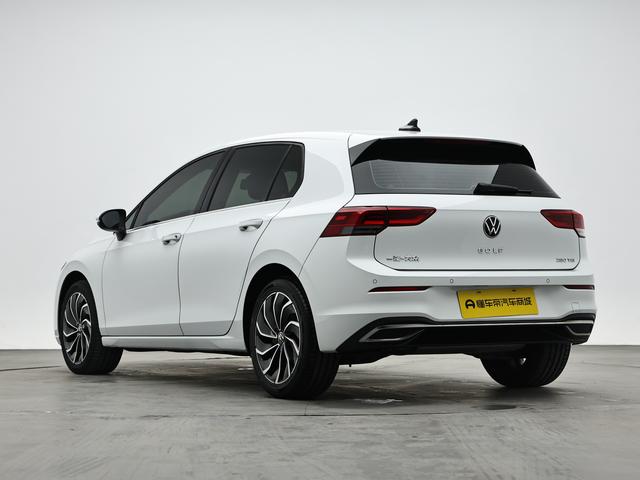 Volkswagen Golf Sportsvan 2023 thumb 3